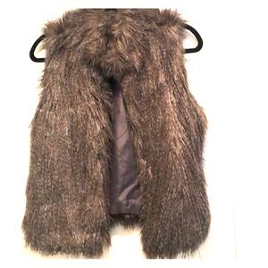 Faux Fur Vest size small
